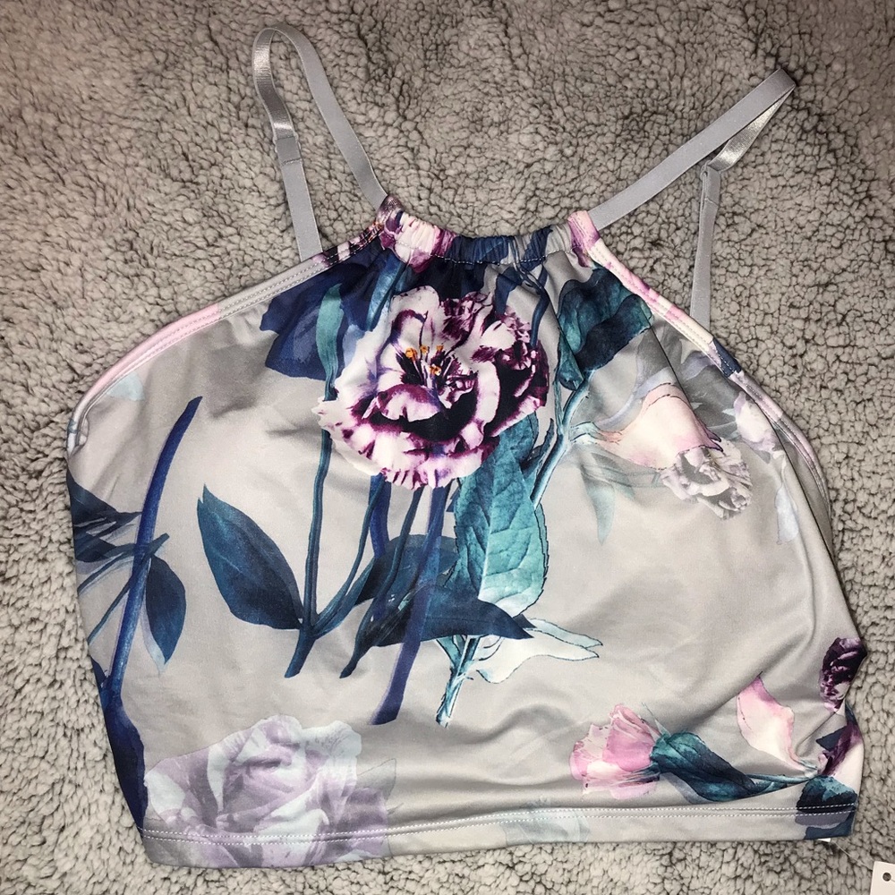 NWT Alice Midi Sports Bra